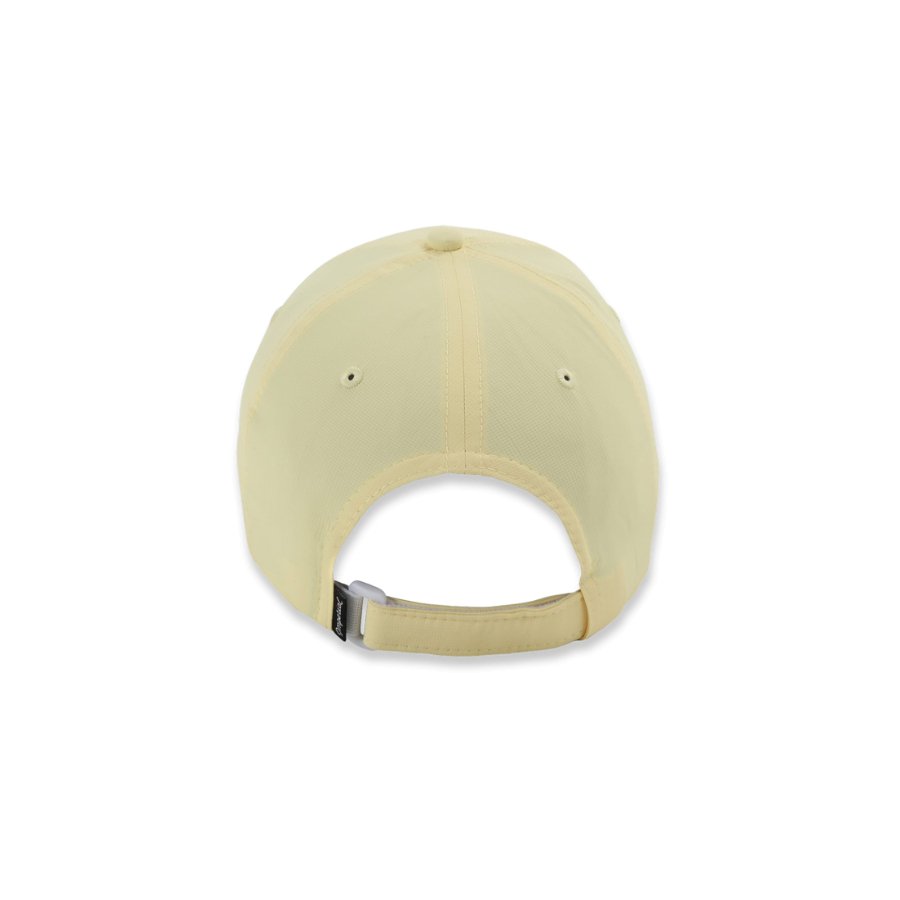 Add a great look and comfort with the Cheers Pickleball Evergreen Hat, perfect for outdoor activities and all-day wear