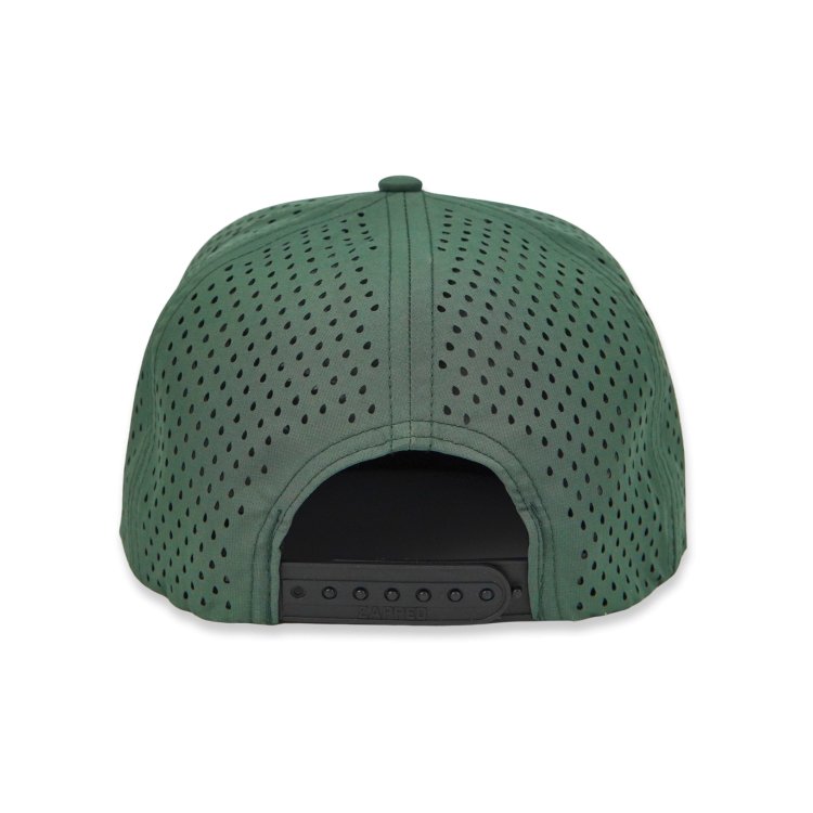 Embrace timeless style and comfort with the Harborview Hat by Cheers Pickleball, ideal for any outdoor adventure.